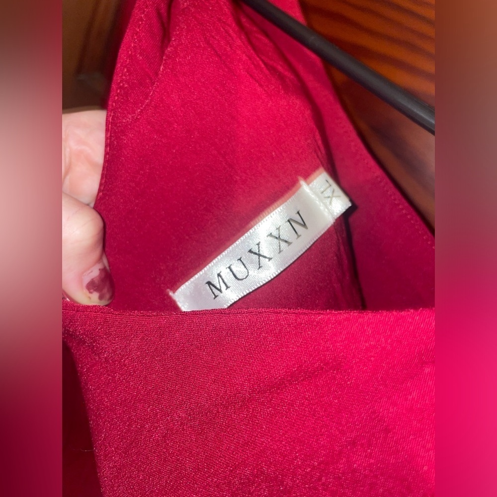 Muxxn Red Bodycon Dress *make offers* - Picture 6 of 6
